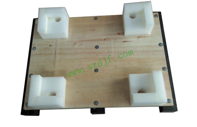 ��ĭ���_ľ��